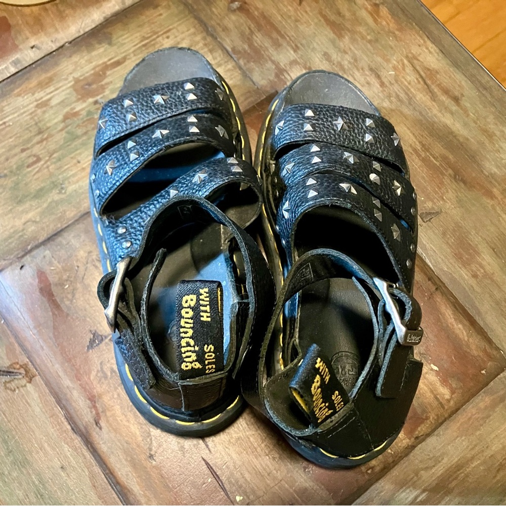 Dr. Martens Clarissa II Quad Leather Studded Gladiator Platform Sandals, Sz 6 - Picture 3 of 6